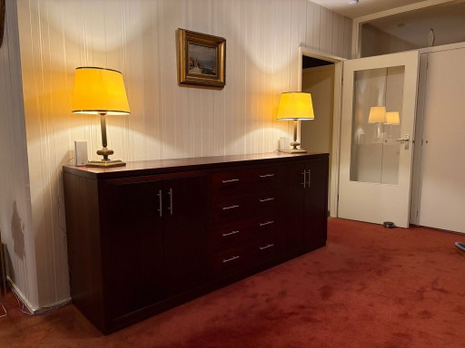 Sideboard