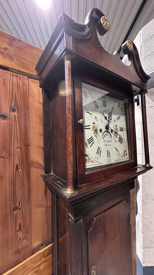 Antike englische Standuhr – R. Griffiths, Denbigh, spätes 18. / frühes 19. Jahrhundert