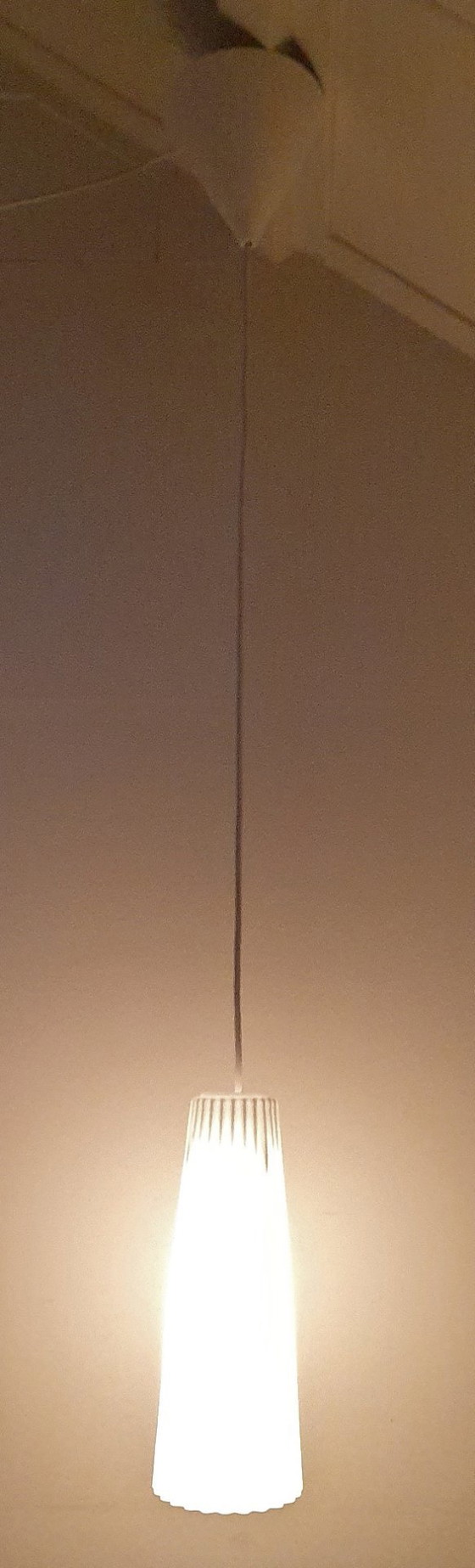 Image 1 of 2x Lamp - TYP T0712 - Opaline glas plissé - Ikea / 365+ Lunta 11