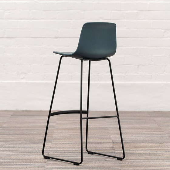 Image 1 of Enea Lottus High Sledge Barhocker