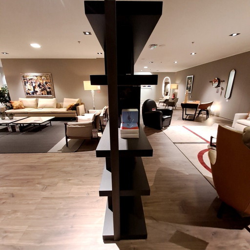 Poltrona Frau Jobs bookcase