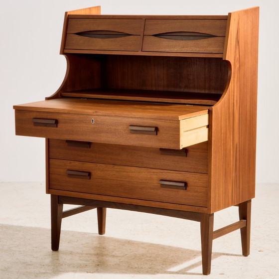 Image 1 of MK11155 Scrivania in teak restaurata