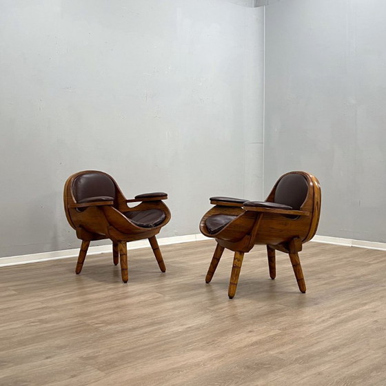 Sala de estar rústica con sillones y sofá de barril de madera, Italia, década de 1970. – Taburetes de bar (photo 16 of 19)