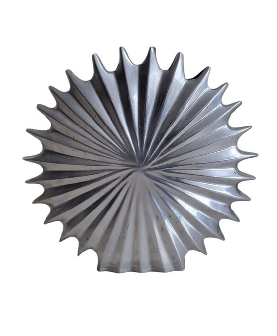 Image 1 of Vaso "Shell" in alluminio