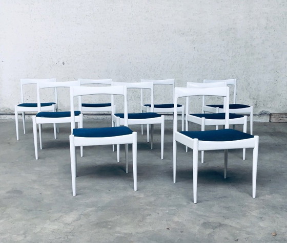 Image 1 of Belgisches Design, 1970er Jahre, weiße Esszimmerstühle, 9er-Set
