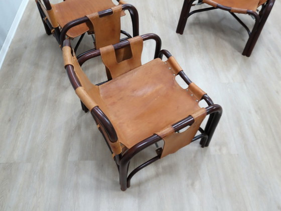 Image 1 of Tito Agnoli fauteuil uit het midden van de 20e eeuw, leer en bamboe, jaren 60.