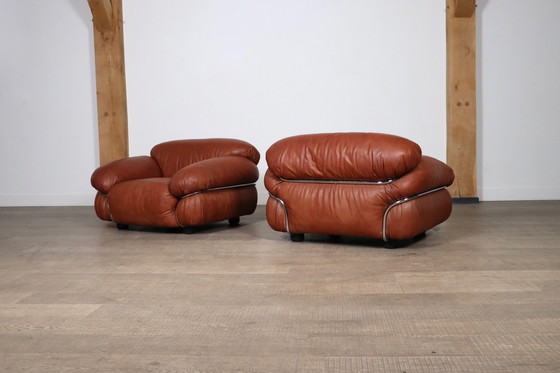 Image 1 of Paar Sesann Lounge Chairs van Gianfranco Frattini in cognac leer voor Cassina Italië 1969