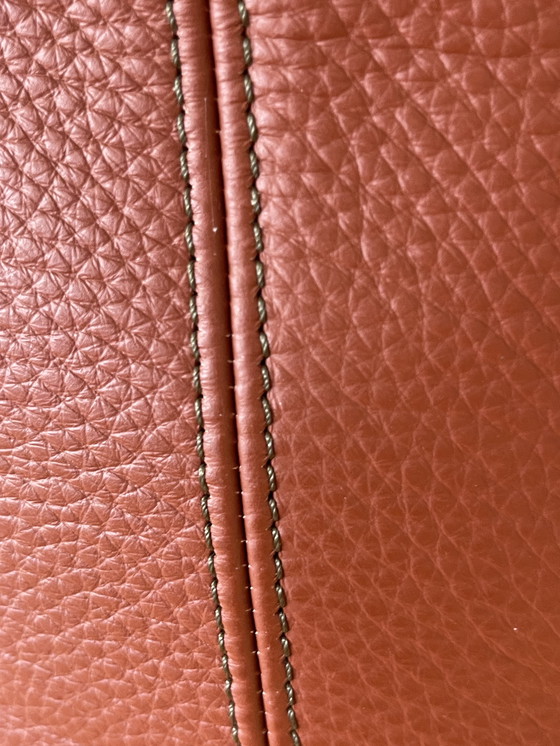 Image 1 of Puf Pode Boya