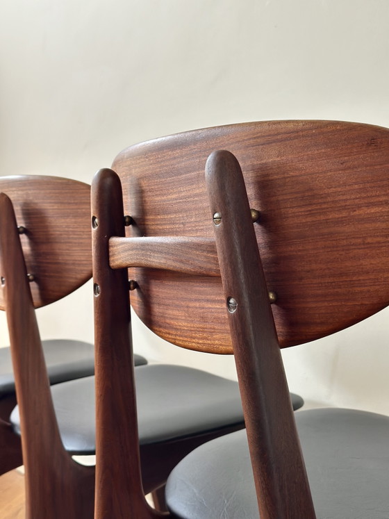 Image 1 of Set 4 vintage stoelen Louis van Teeffelen jaren 50/60/70