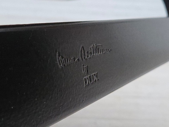 Image 1 of Jaren 70, Zweeds ontwerp van Bruno Mathsson, model "Pernilla", meubelleer.