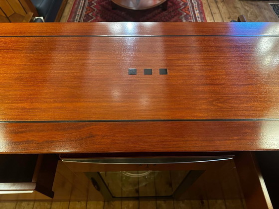 Image 1 of Exklusives Frits Schuitema Sideboard: Akzente aus Bubinga, Ebenholz und Aluminium