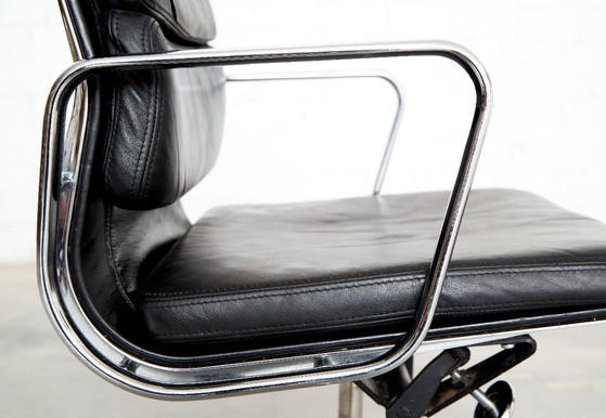 Charles & Ray Eames Soft Pad Chair EA 217 voor Vitra – Bureaustoelen, Leer (photo 7 of 18)