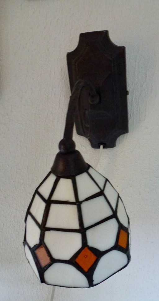 Tiffany-style wall lamp.