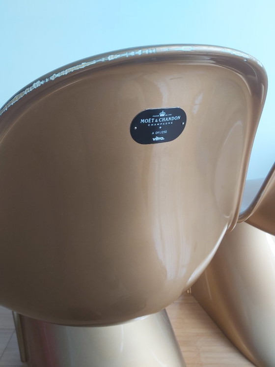 Image 1 of Vitra Panton Classic Gold 2007 – Moët & Chandon Edition (2 Stück, nummeriert, Sammlerstücke)