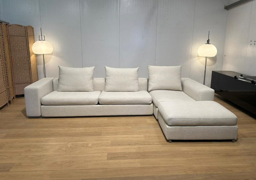 NEWLY UPHOLSTERED Flexform Groundpiece Corner Sofa