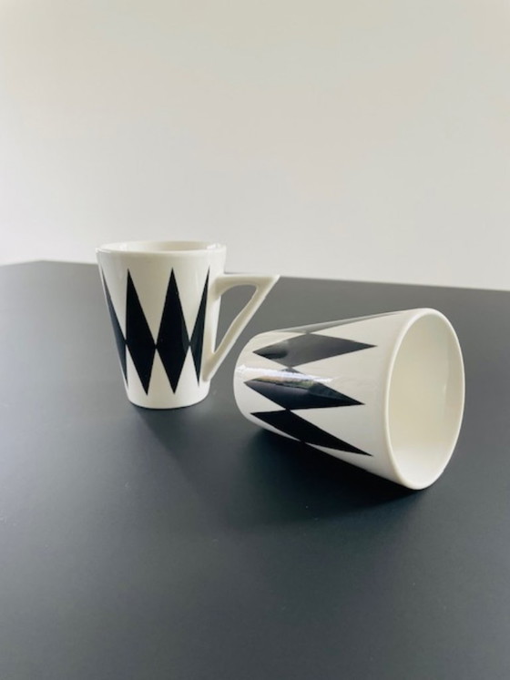 Image 1 of Juego de 6 tazas con diseño posmoderno gráfico