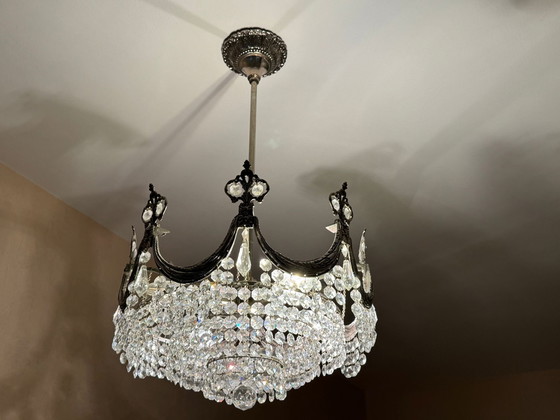 Image 1 of Elegant crystal chandelier