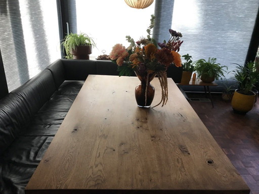 table en chêne massif