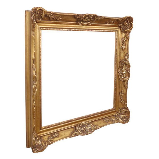 Image 1 of Cornice in legno dorato in stile barocco 70x60cm