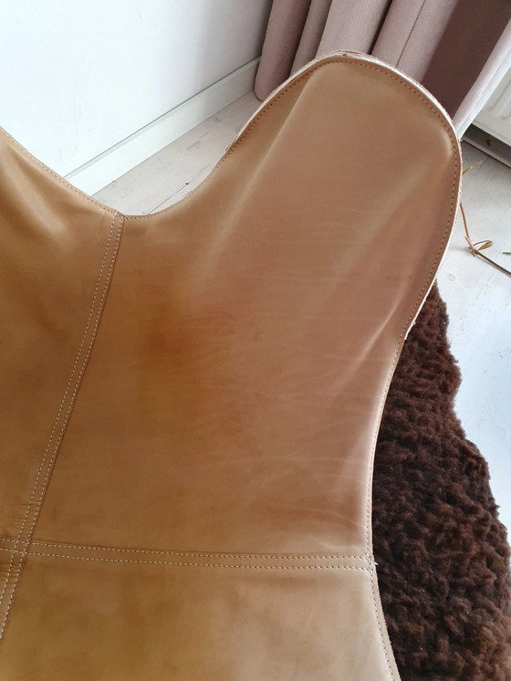 Image 1 of Chaise papillon