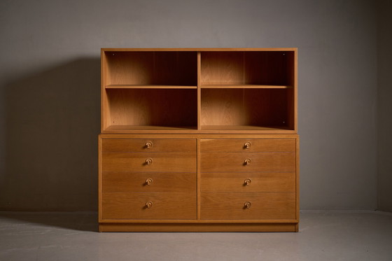 Image 1 of 2 gabinetes Borge Mogensen