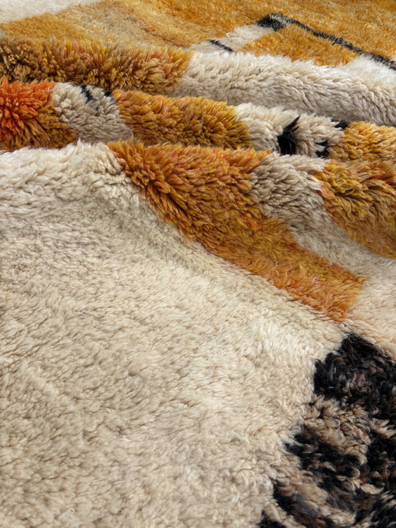 Image 1 of Authentiek Mrirt Marokkaans Berber Wollen Vloerkleed 210x300 cm - Handgeweven, Pluche & Kleurrijk Wollen Vloerkleed