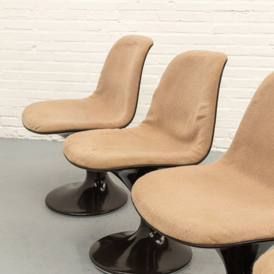 Herman Miller Orbit Eetkamerset 60's – Wood, Plastic (photo 6 of 22)