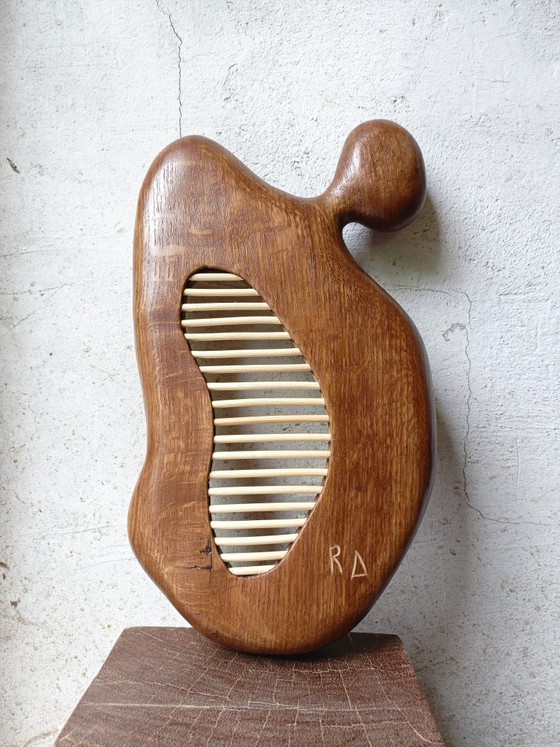 Geschnitztes Tablett aus massiver Eiche, organische Form – retroDom, Tischdekoration, Wood (photo 7 of 8)