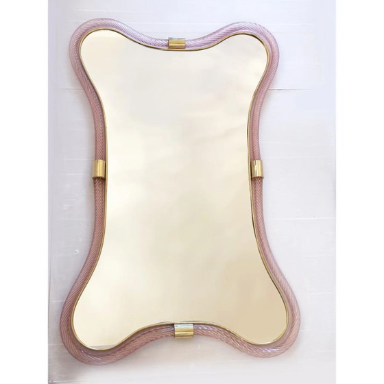 Image 1 of Espejo escenográfico rosa y dorado con cristal de Murano estilo Torchon, diseño de Simoeng