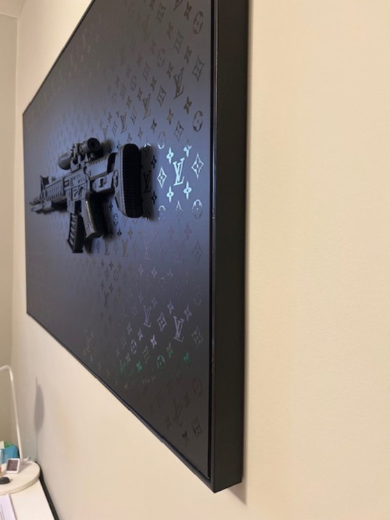 Image 1 of Daluxe Art - 1999 - Louis Vuitton Pistola Negra - XL