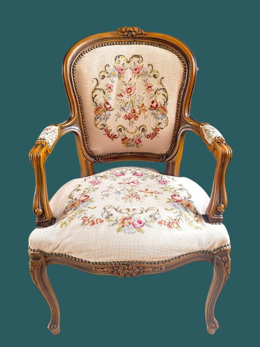 Chaise ancienne de style Louis XV