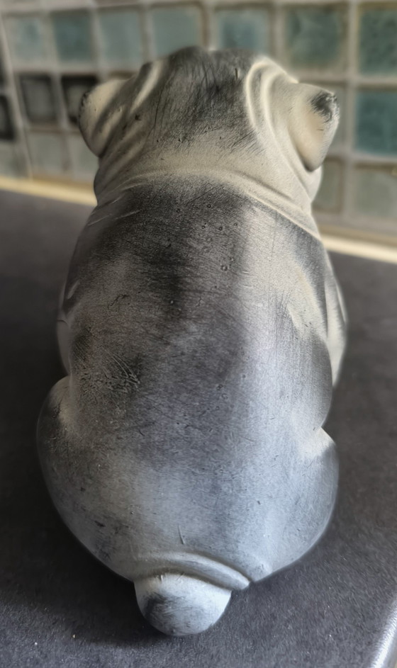 Image 1 of Bulldogge aus Stein