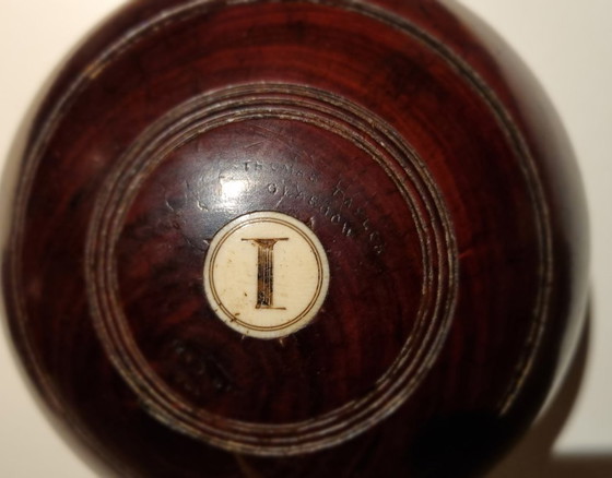 Thomas Taylor Glasgow wooden bowls, set of two, Decorative Objects, Other, Brown, Vintage (photo 4 of 7)