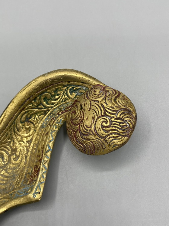 Asbak in de vorm van een Ottomaanse pantoffel – Polychroom messing – Turkije – Decoratieve objecten, Metal (photo 3 of 7)