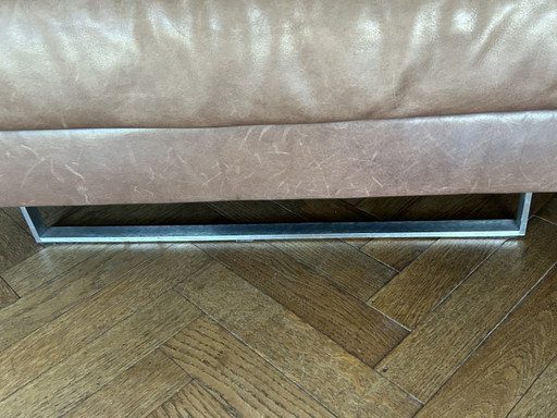 Montis Axel Hocker 95x95x40cm Rancho Siena Cuero – bankjes, Leather (photo 2 of 11)