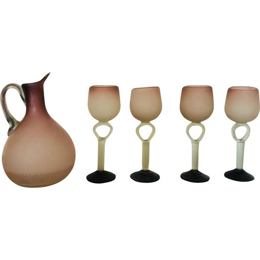 Set of 4 vintage footed goblets and 1 decanter in glass paste