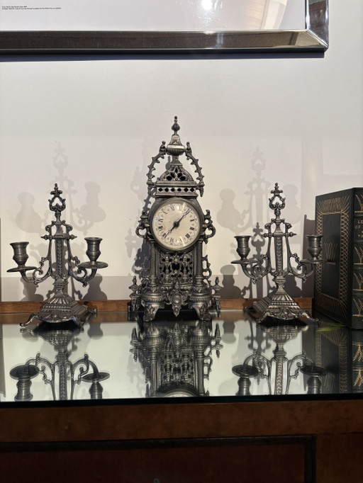 Set Orologio da Caminetto e Candelabri Vintage in Peltro — 92% Étain