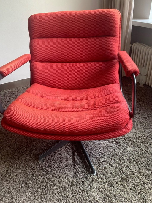 Artifort Wanne/Drehstuhl rot