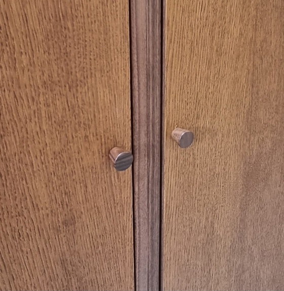 Kleiderschrank Arvid, Kleiderschränke, Holz, Braun, Mid Century Modern (Foto 13 von 15)