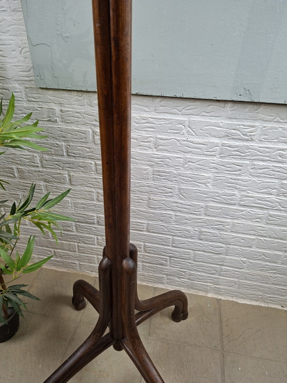 Image 1 of Porte-manteau sur pied Thonet vintage '20