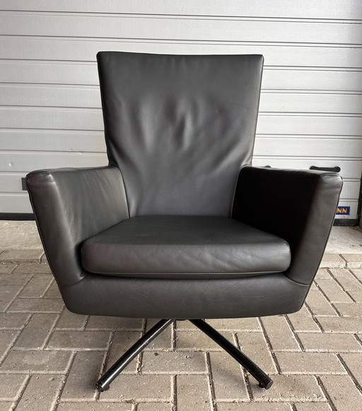 Label Bossa Design Armchair