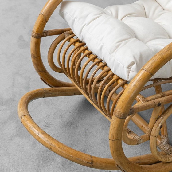 Image 1 of CHAISE À BASCULE VAN SLIEDREGT NOORDWOLDE ANNÉES 70 – DESIGN ROTIN NÉERLANDAIS VINTAGE