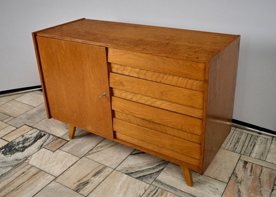 Image 1 of Credenza vintage in quercia di Jiří Jiroutek, anni '60, Cecoslovacchia