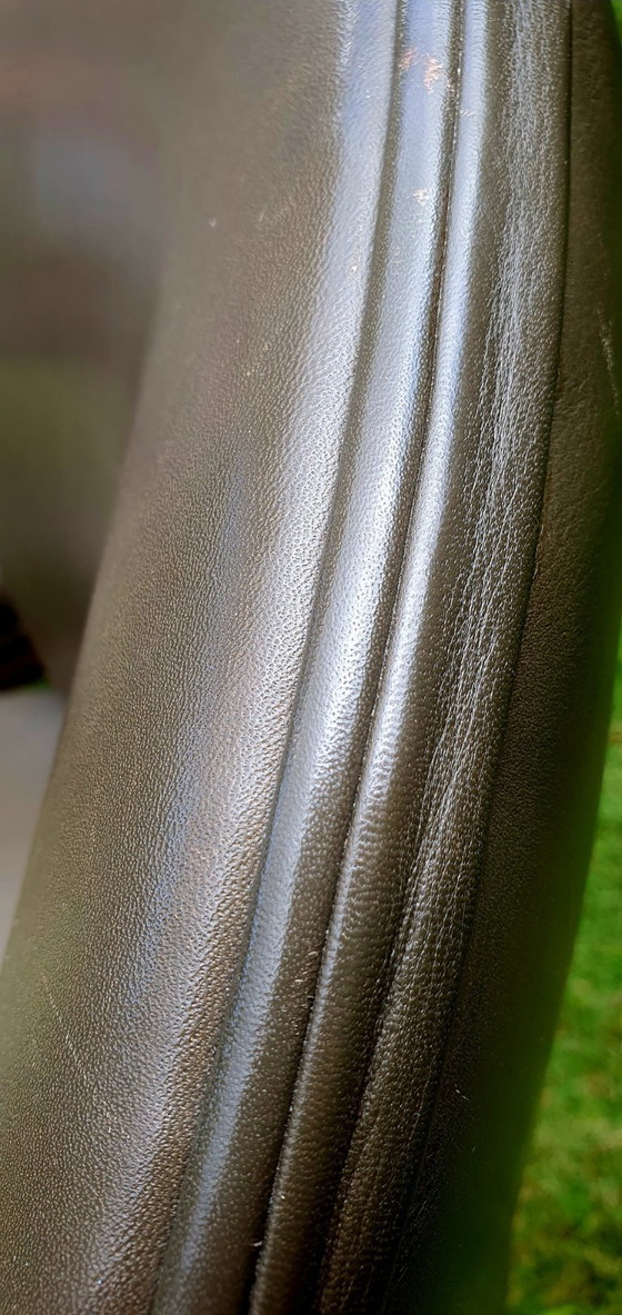 Image 1 of 4 Eetkamerstoelen met leuning en 2 zonder