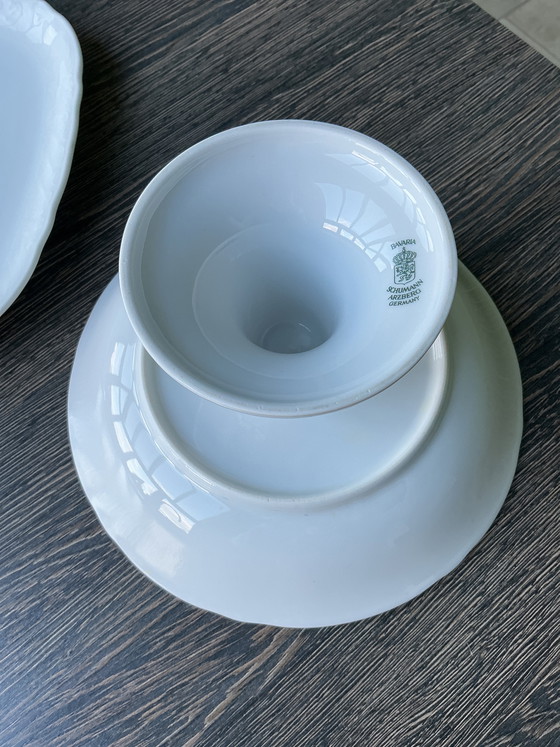 Image 1 of Piatto da portata e fruttiera in porcellana con piedistallo