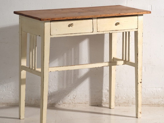 Antieke tafel met twee laden van grenenhout – Centraal-Europa, circa 1910 – Bijzettafels, Porcelain, Rustic (photo 2 of 40)