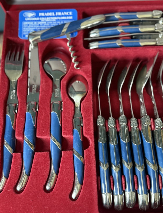 Image 1 of Service de couverts de luxe Laguiole Pradel 25 pièces, bleu argent