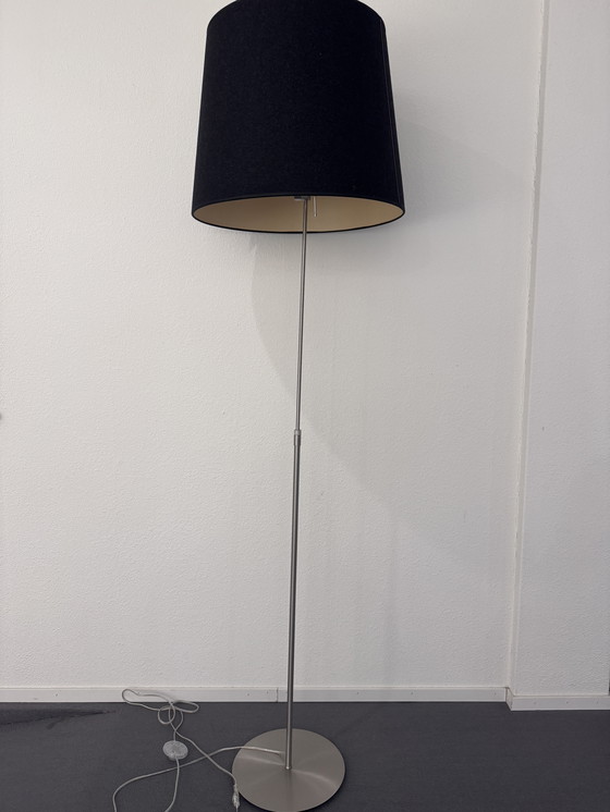 Image 1 of Lámpara de pie torcida de Feelings