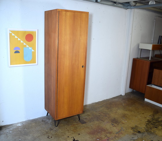 Image 1 of Armadio vintage anni '50, credenza alta, cassettiera, metà secolo