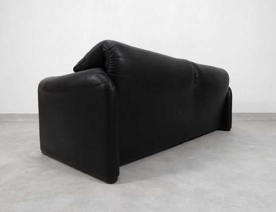Image 1 of Set di 2 Cassina Maralunga 2,5 posti - pelle nera